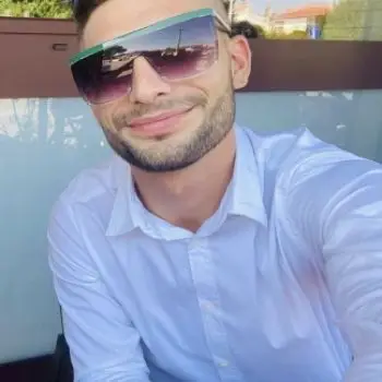 Accompagnatore gigolo Dario