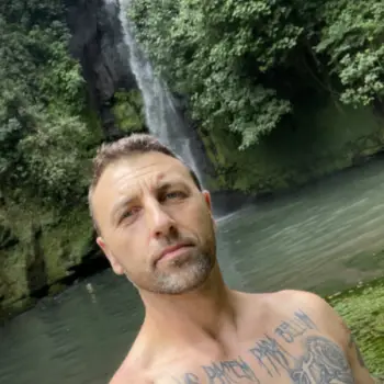 Accompagnatore gigolo Mauro