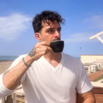 Accompagnatore gigolo David