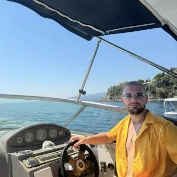 Accompagnatore gigolo Andrea 