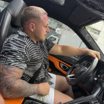 Accompagnatore gigolo Leonida