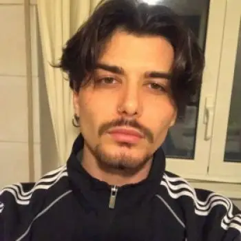 Accompagnatore gigolo Luca28