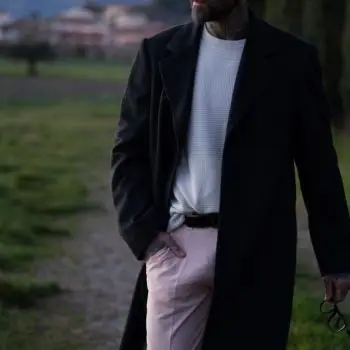 Accompagnatore gigolo Vittor