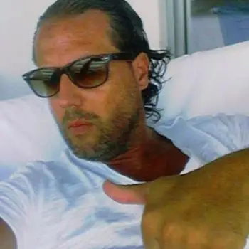 Accompagnatore gigolo Rossano