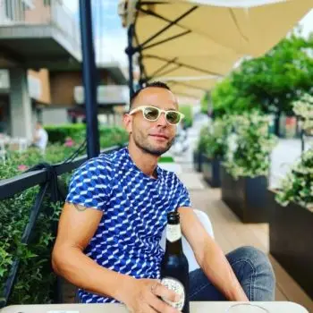 Accompagnatore gigolo Peluza83