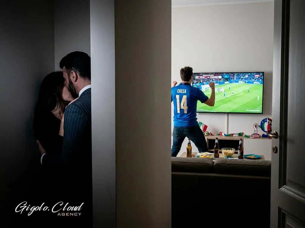 I Mondiali cambiano la vita di coppia: desideri e nuove fughe emotive