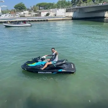 Accompagnatore gigolo Jan