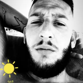 Accompagnatore gigolo Antoniioo1408