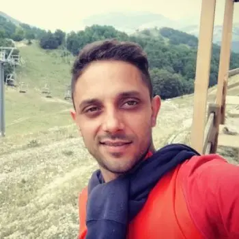 Accompagnatore gigolo Lioner
