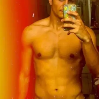 Accompagnatore gigolo Alecinque