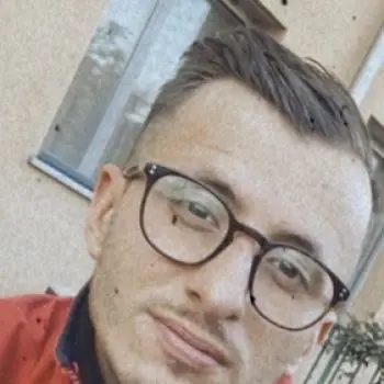 Accompagnatore gigolo Leoo