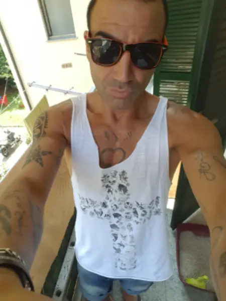 Accompagnatore gigolo Giagia