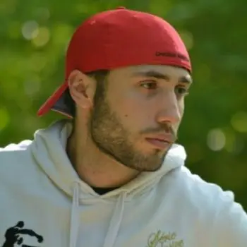 Accompagnatore gigolo Niky