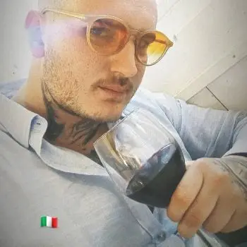 Accompagnatore gigolo Ettore49