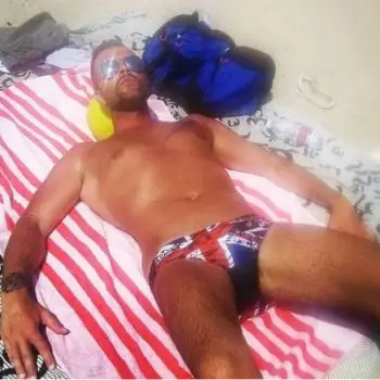 Accompagnatore gigolo Roger Villa