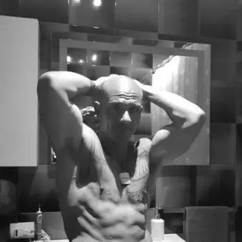 Accompagnatore gigolo Massimo81