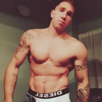 Accompagnatore gigolo Max8877