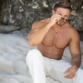 Accompagnatore gigolo Nick