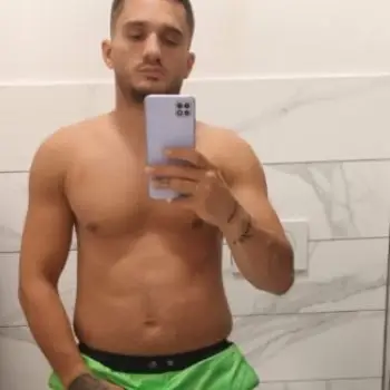 Accompagnatore gigolo Raul91