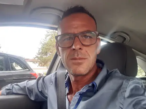 Accompagnatore gigolo Arturo76