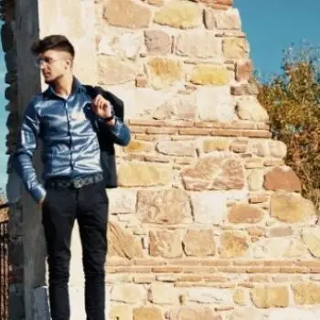 Accompagnatore gigolo Andr96