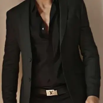 Accompagnatore gigolo Loryn