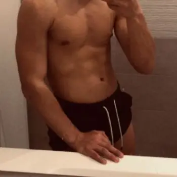 Accompagnatore gigolo Alex