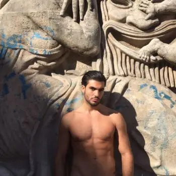 Accompagnatore gigolo Igor Gigol&ograve; 