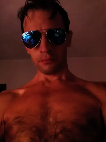 Accompagnatore gigolo Hunter