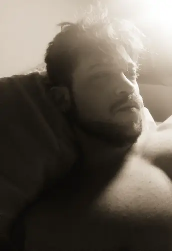 Accompagnatore gigolo Stefano93
