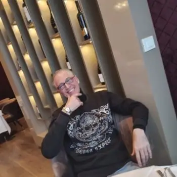 Accompagnatore gigolo Maykel