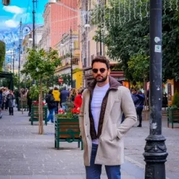 Accompagnatore gigolo Dan