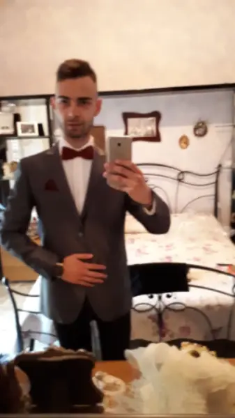 Accompagnatore gigolo Gigolos94