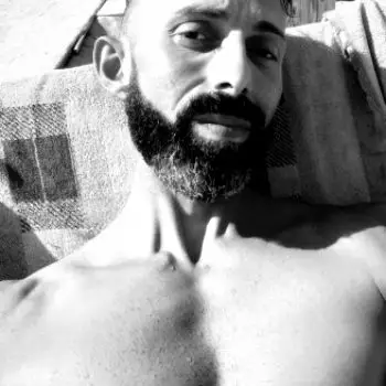 Accompagnatore gigolo Mito