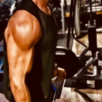 Accompagnatore gigolo Intenso