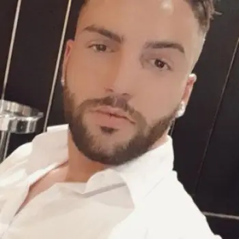 Accompagnatore gigolo cristian