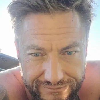 Accompagnatore gigolo Manni