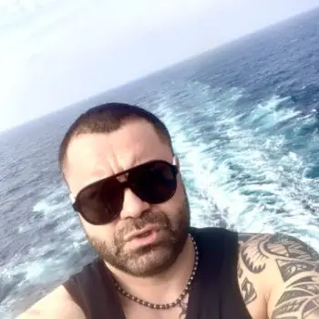 Accompagnatore gigolo Kevin Kevin