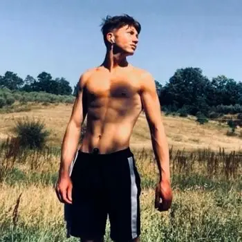 Accompagnatore gigolo Alex98