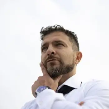 Accompagnatore gigolo Eros