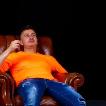 Accompagnatore gigolo Tao