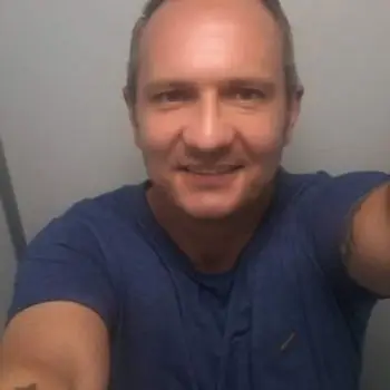 Accompagnatore gigolo Massimiliano