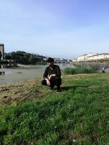 Accompagnatore gigolo Elias