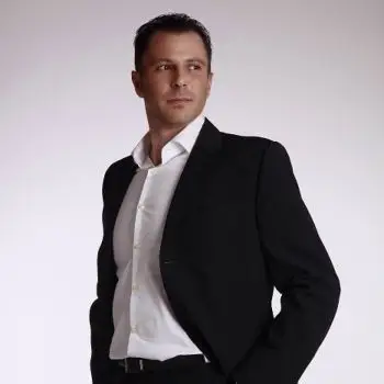 Accompagnatore gigolo Massimo..