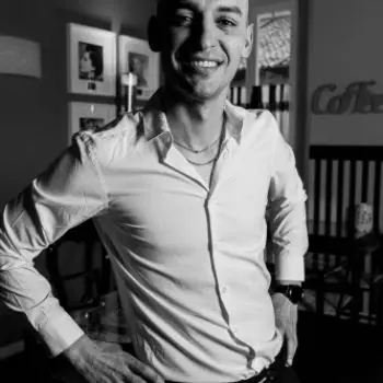 Accompagnatore gigolo Lalo