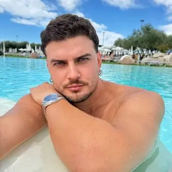 Accompagnatore gigolo Konstantino