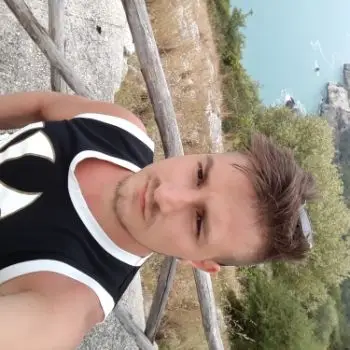 Accompagnatore gigolo Savio