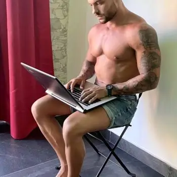 Accompagnatore gigolo Lorenzo