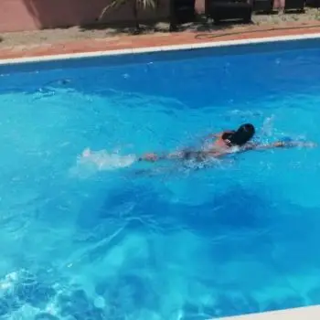 Accompagnatore gigolo Enma