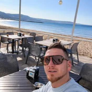 Accompagnatore gigolo Samuel